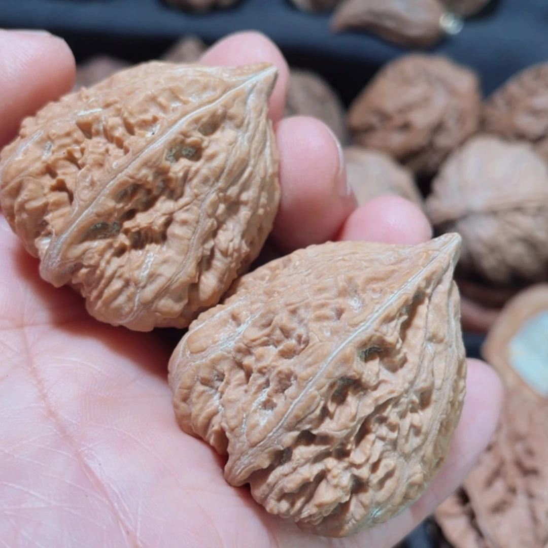 【闪购商品】把件文玩核桃高*东北楸子15