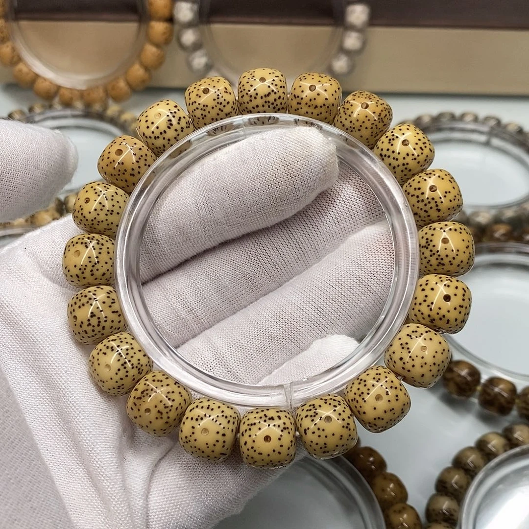 星月菩提手串12×11一物一图原生态同枝顺白小细星福利