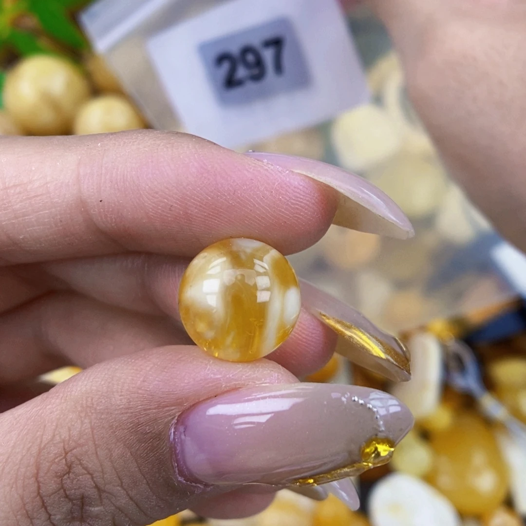 琥珀未镶嵌珠宝奇石12.3 微微粉