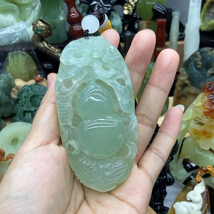 未镶嵌岫玉手把件