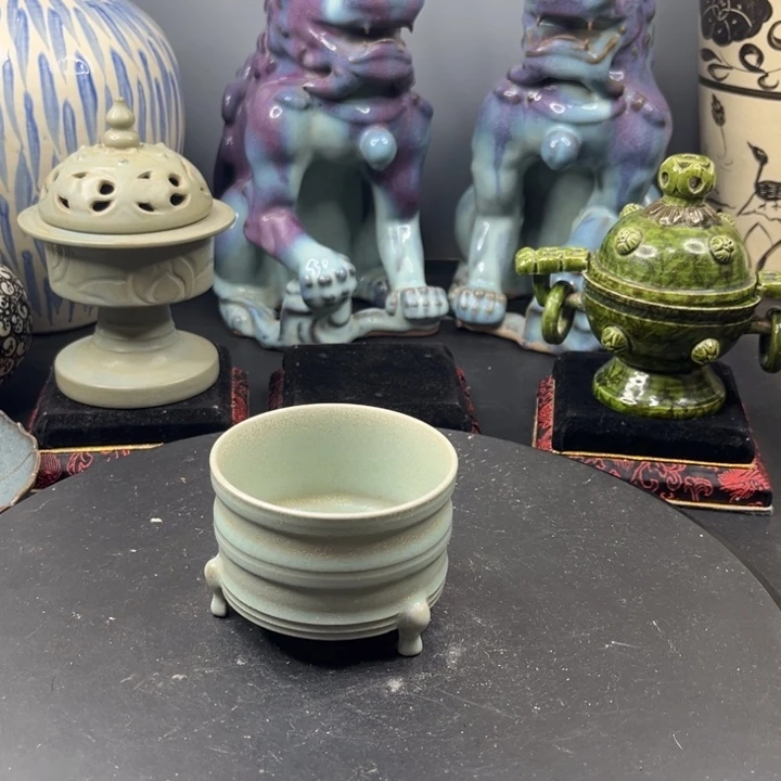 欲***都摆件三足奁汝瓷汝瓷汝瓷