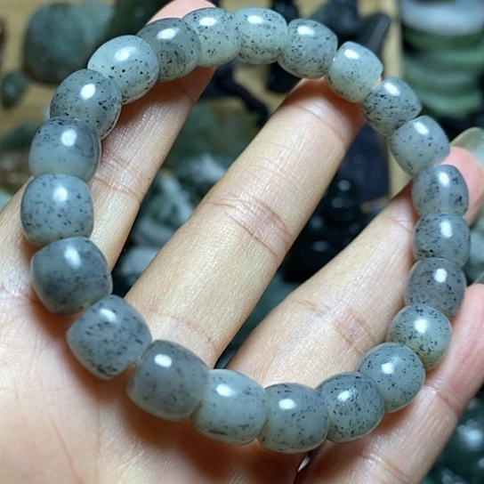 未镶嵌和田玉（糖玉）珠宝半成品
