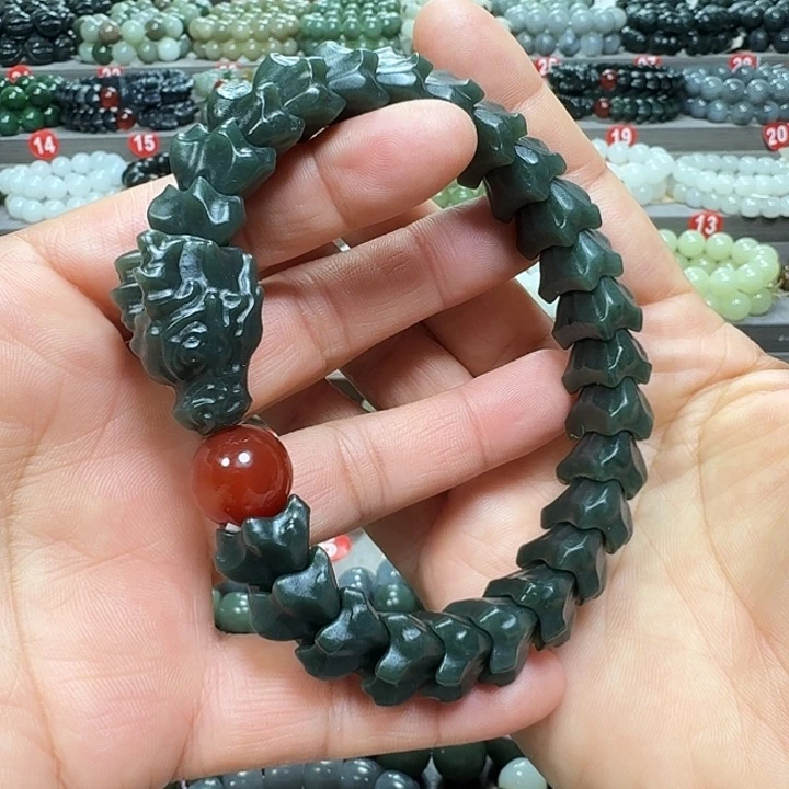 未镶嵌手链和田玉新疆沙枣青龙骨