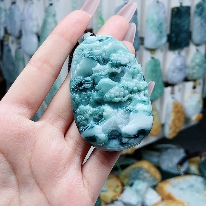 翡翠未镶嵌颈饰翡翠