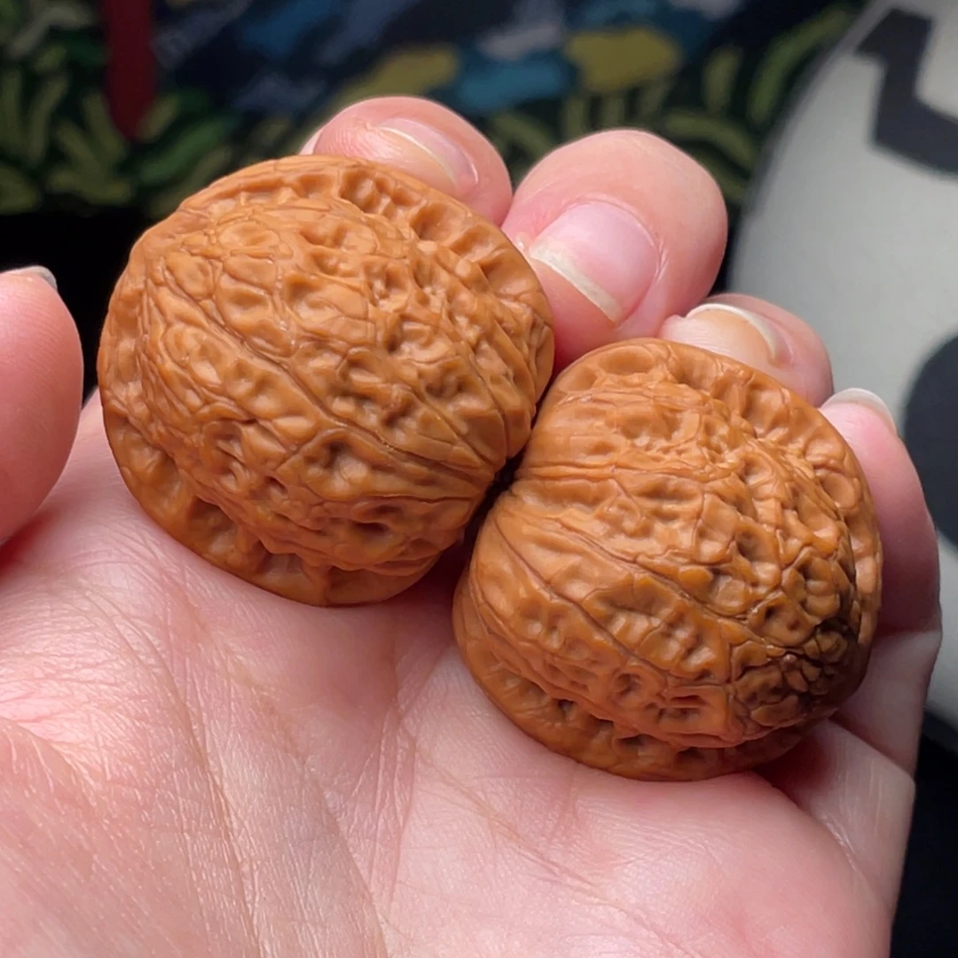 把件猴头核桃野生夜明珠33尺1465