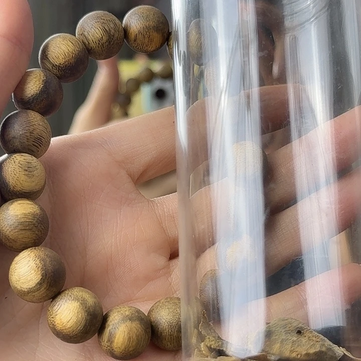 沉香碎屑沉香奇楠沉香养香瓶瓶