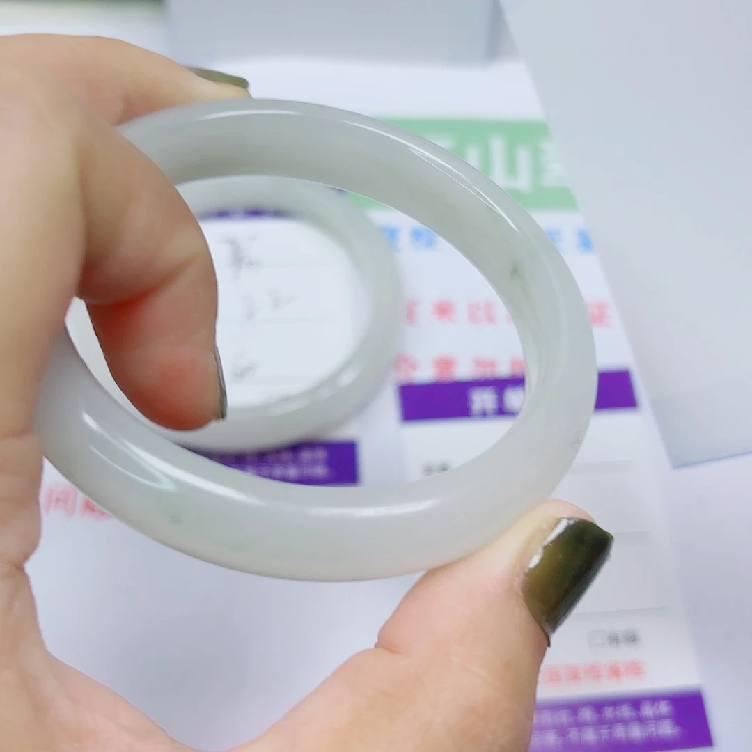 石英质玉未镶嵌手镯77/5859