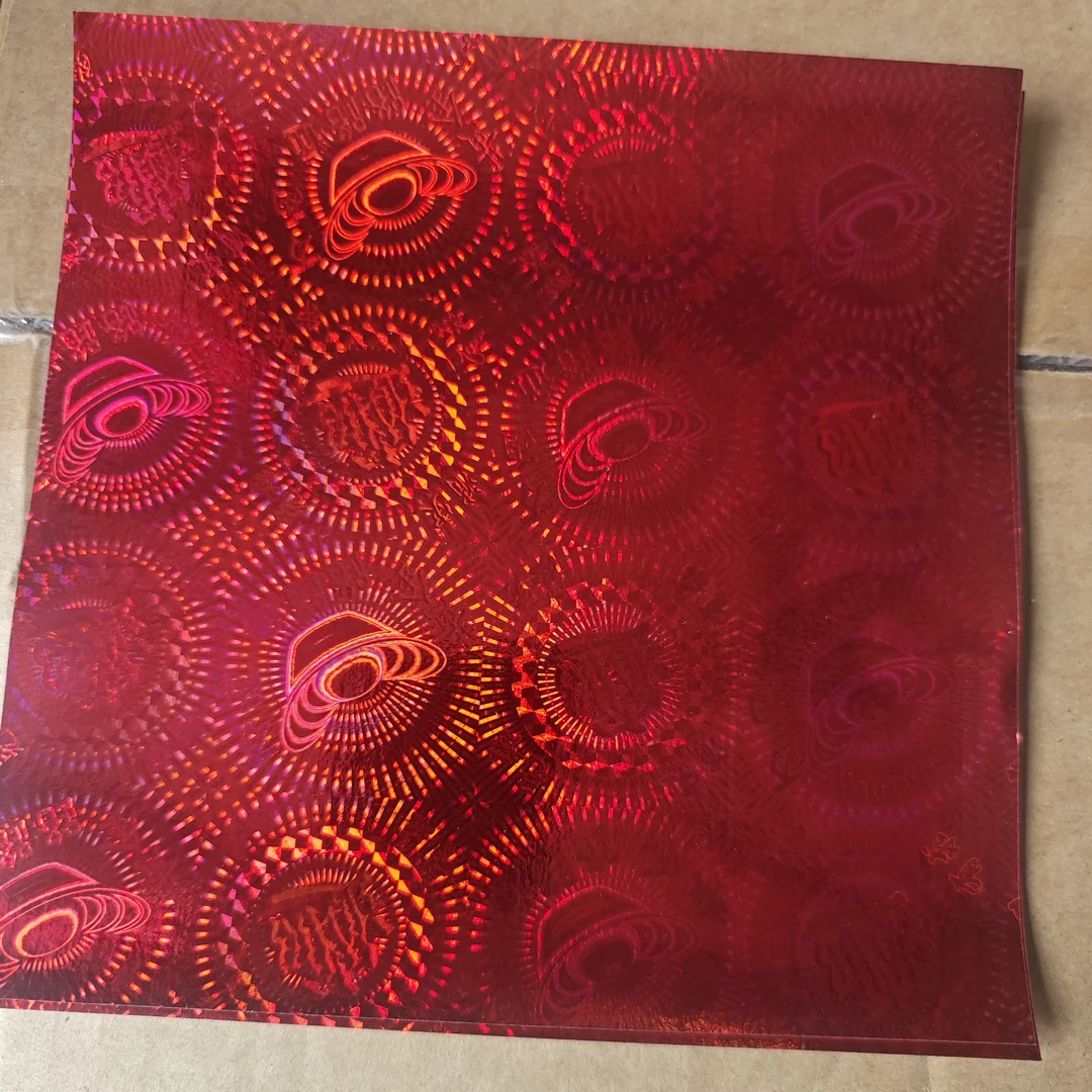 顺丰包邮各种尺寸镭射纸，五彩纸