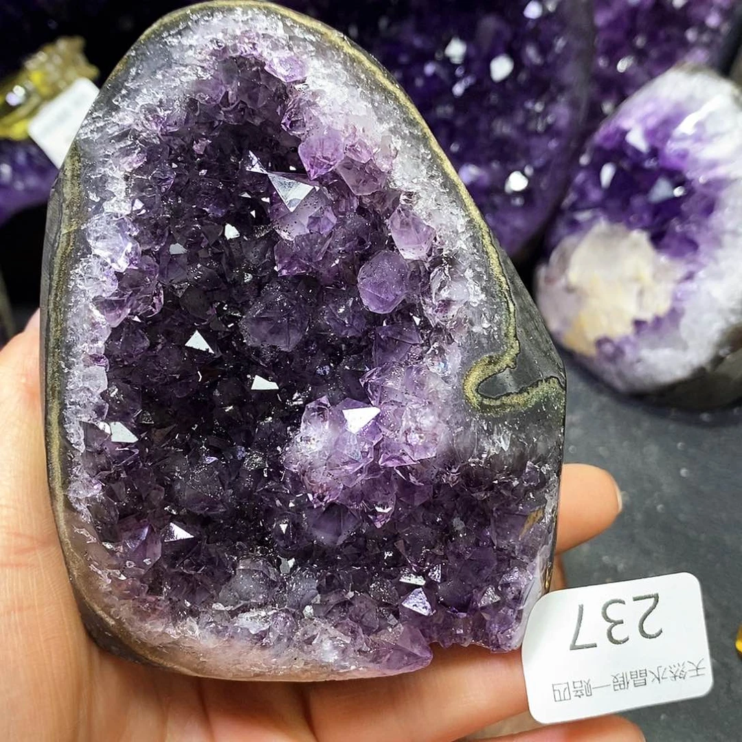 水晶大型摆件（非配饰）未镶嵌