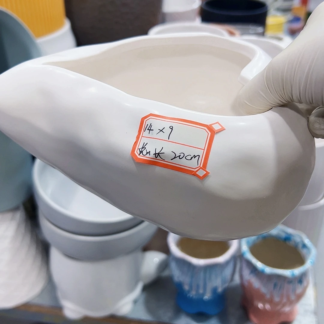 有孔，外贸尾单陶瓷花盆凑单10米包邮