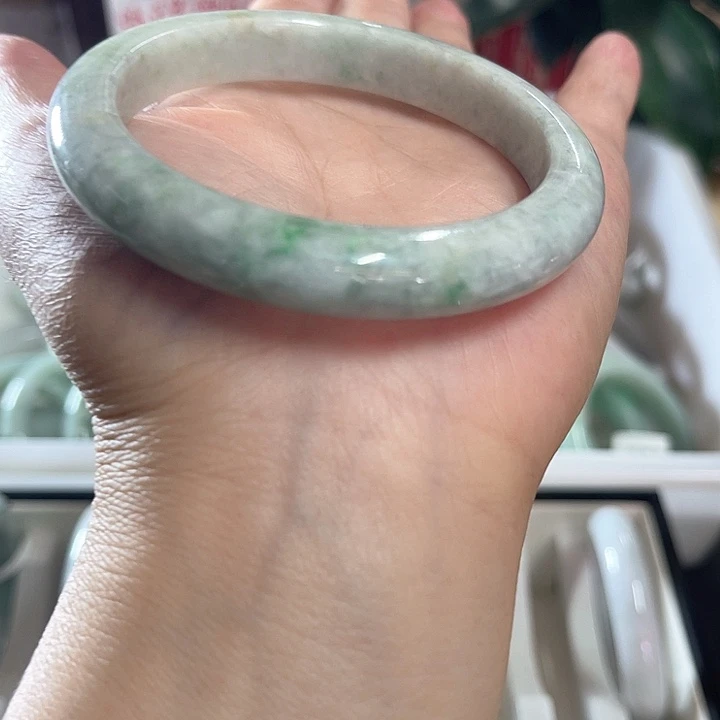 翡翠未镶嵌手镯纯天然缅甸翡翠手镯