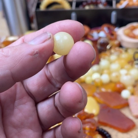 手链琥珀未镶嵌吊坠