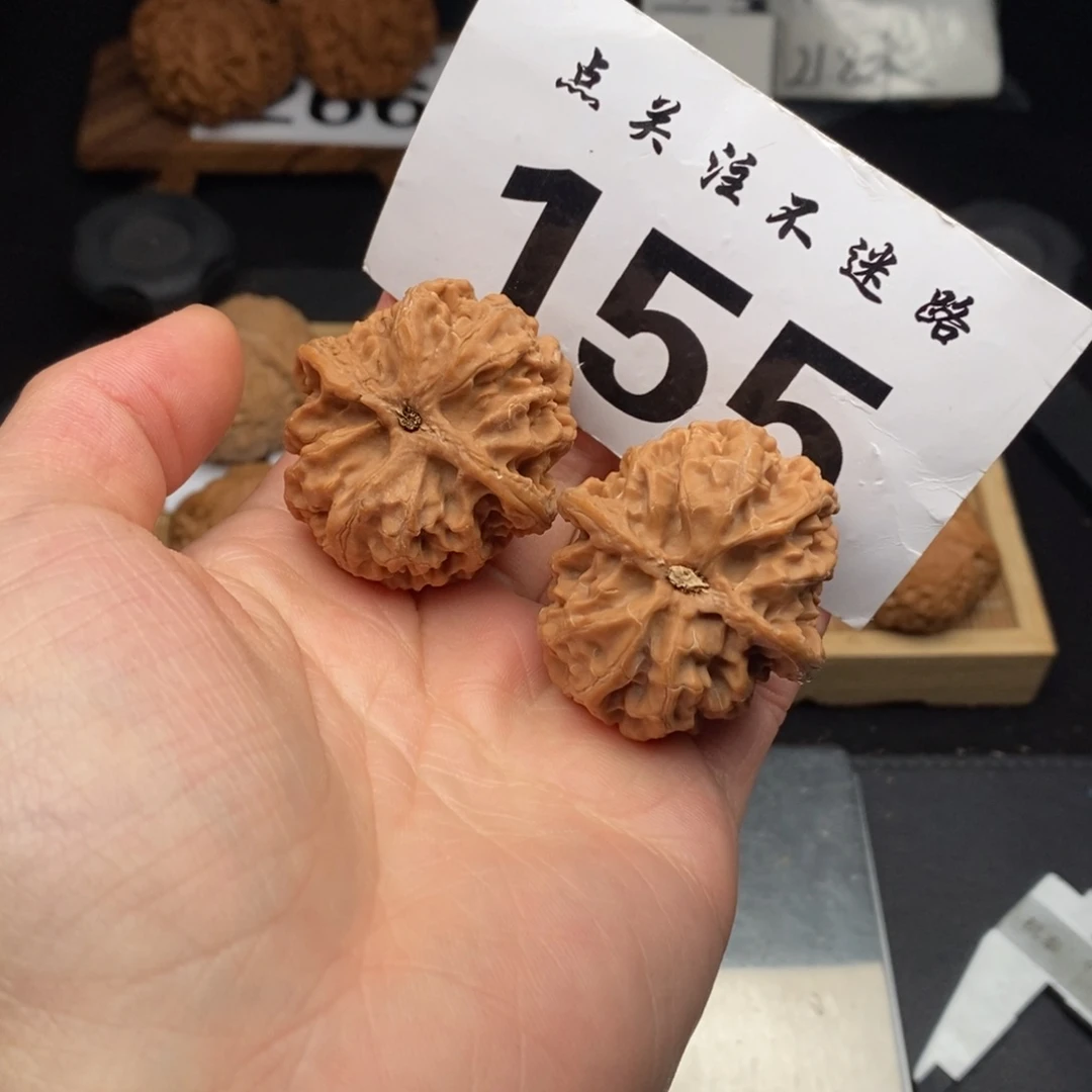 文玩核桃吊坠38苹果