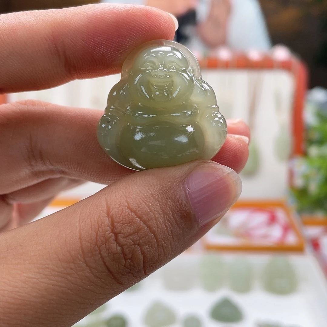 鸿***头和田玉未镶嵌颈饰