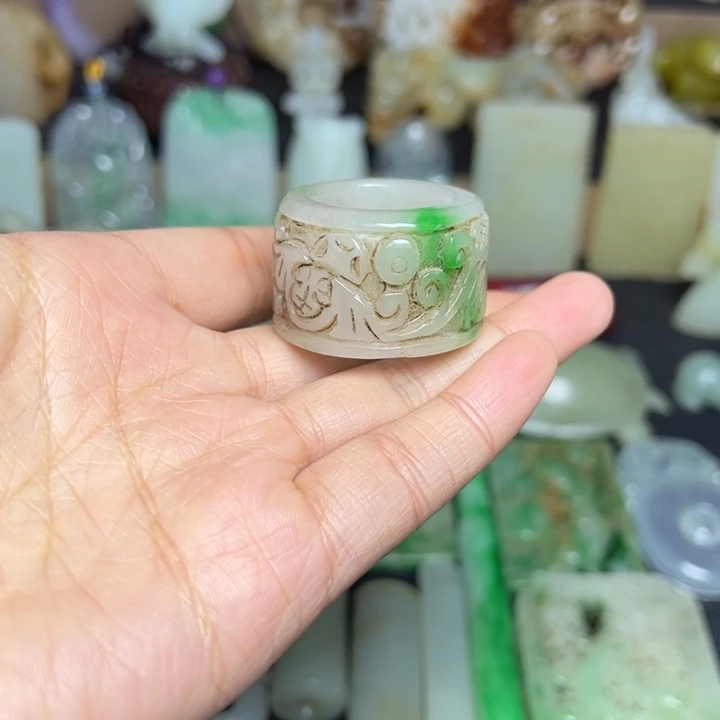 滴血莲花菩提吊坠
