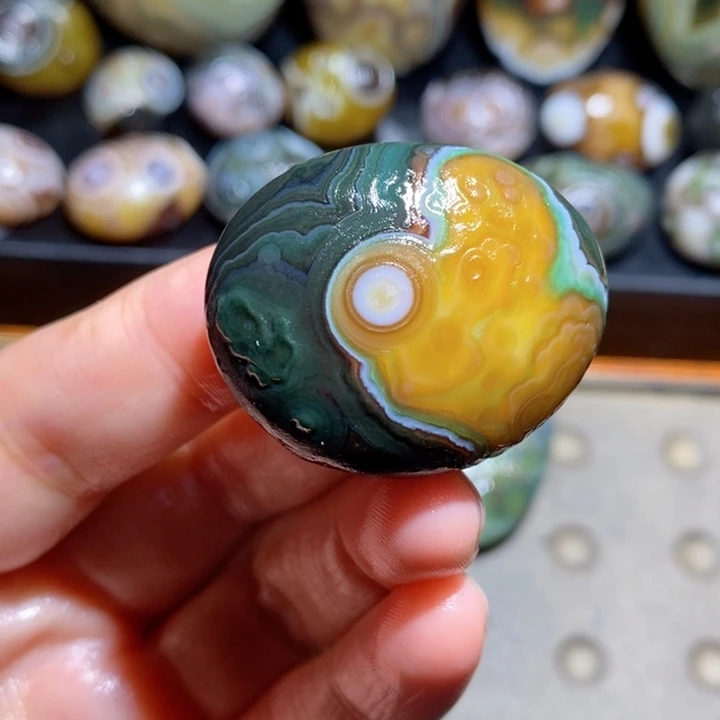 未镶嵌玛瑙/玉髓珠宝半成品30