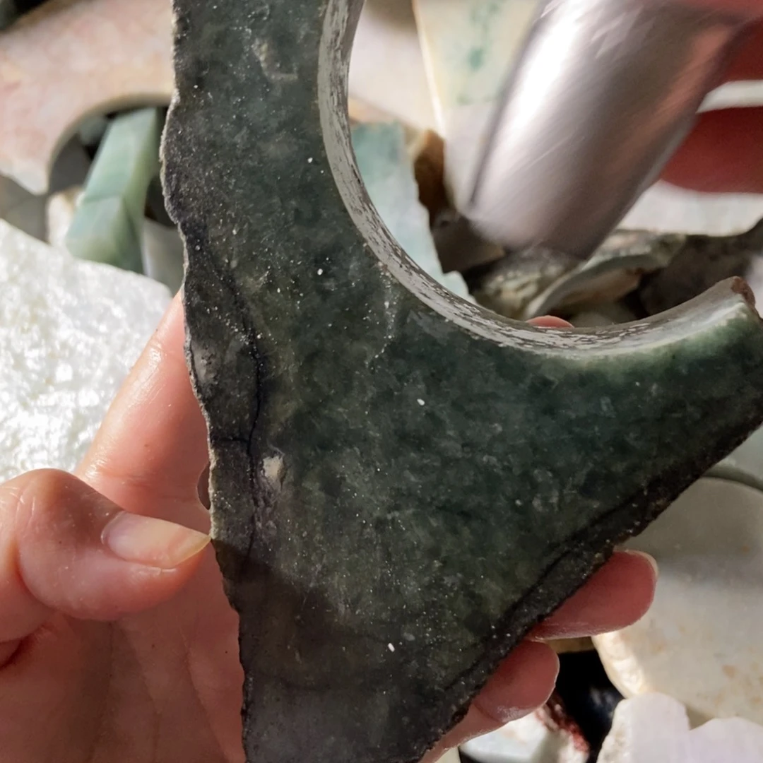 翡翠挂件未镶嵌天然翡翠