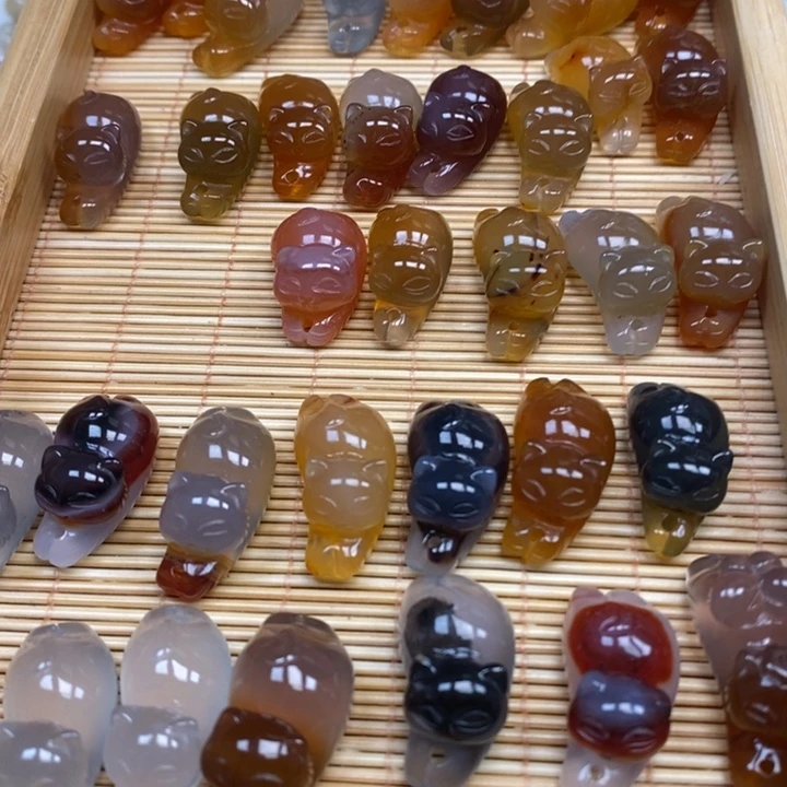 未镶嵌颈饰玛瑙/玉髓特色趴趴猫1个