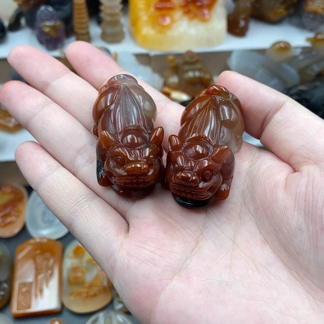 玛瑙/玉髓未镶嵌颈饰