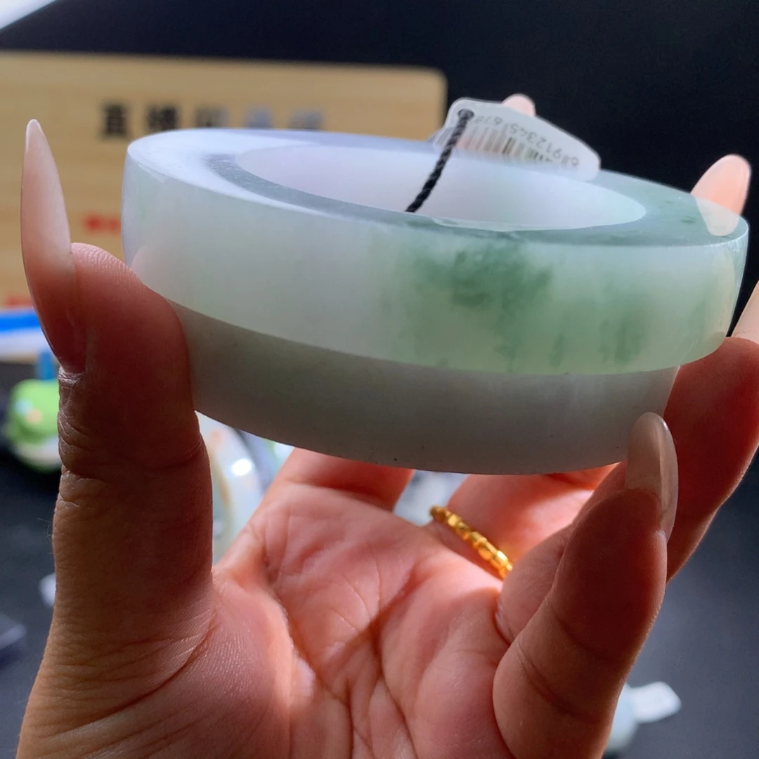 未镶嵌正定制翡翠