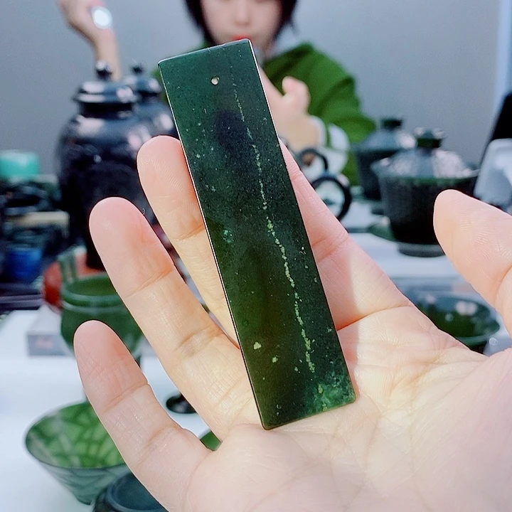 种***兔和田玉未镶嵌把件