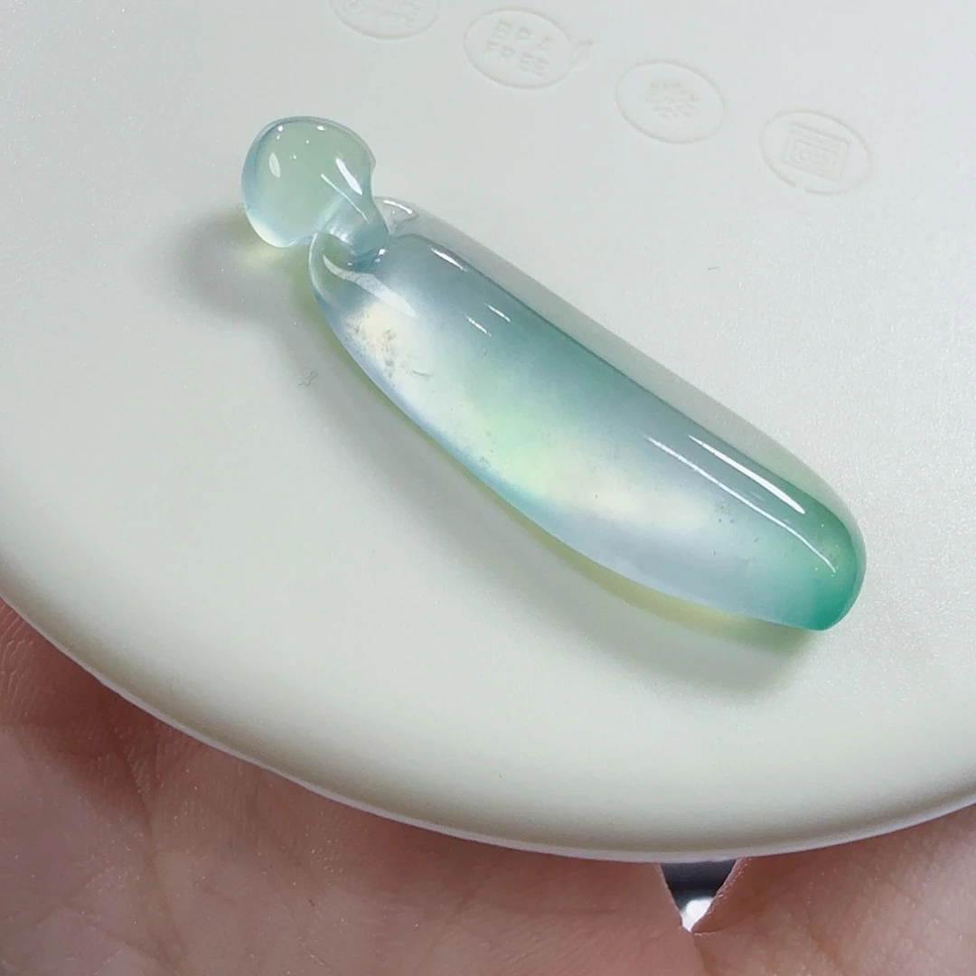 翡翠未镶嵌颈饰福瓜