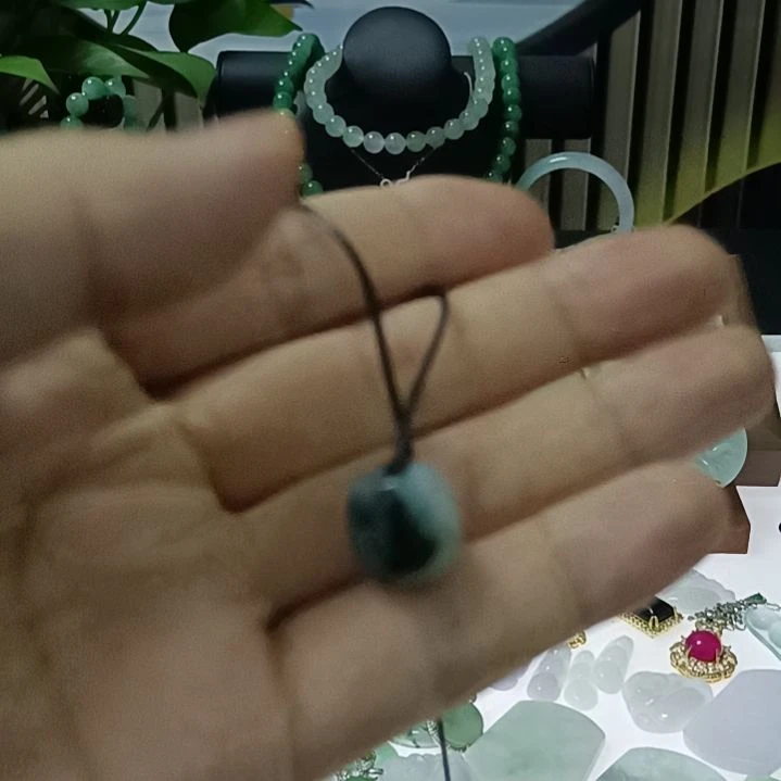 翡翠未镶嵌颈饰翡翠翡翠