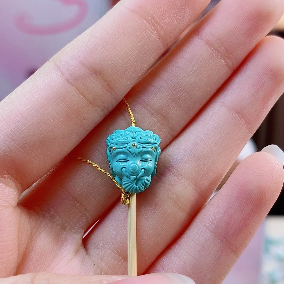 未镶嵌绿松石珠宝奇石