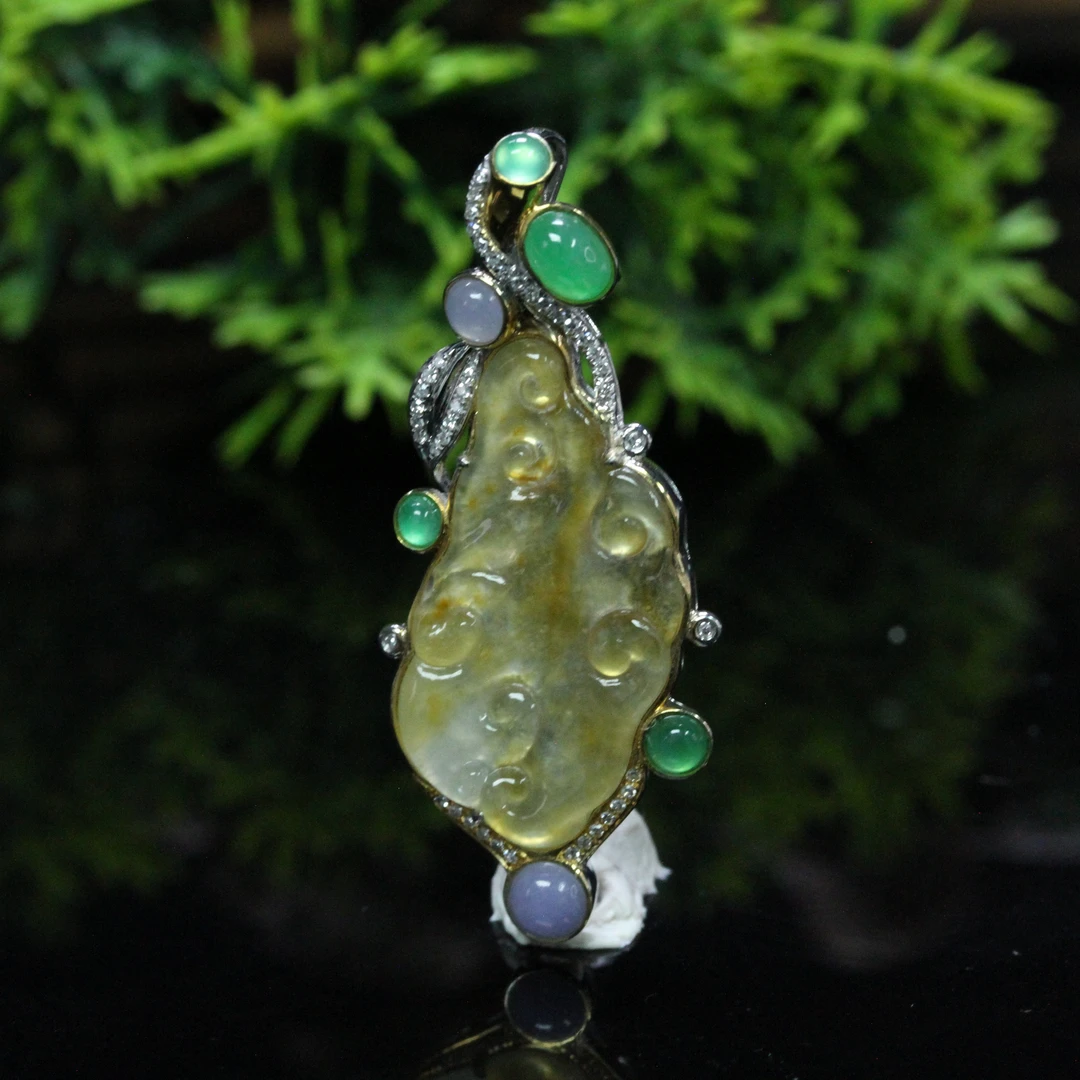 天然缅甸翡翠A货18K金镶黄翡如意祥云吊坠胸针/01026067/拍卖