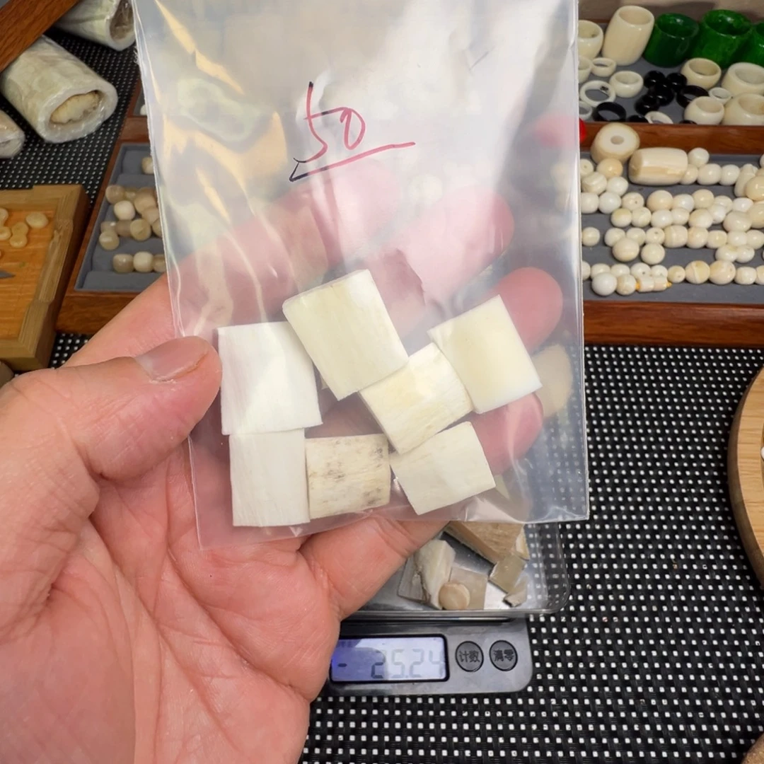 树脂制品特价处理