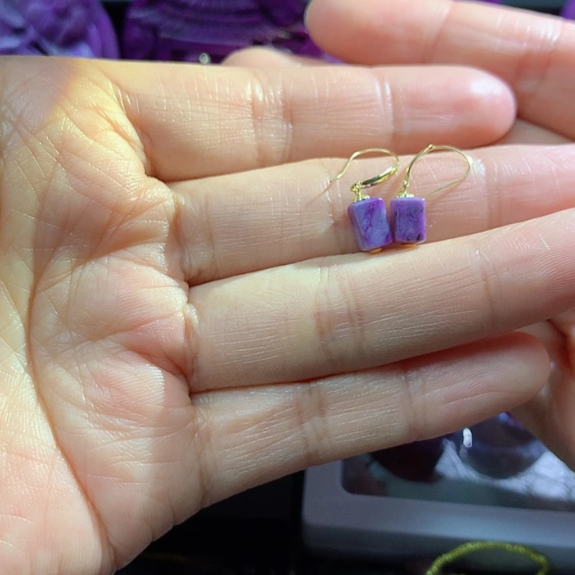 【闪购商品】苏纪石（舒俱来）18K金镶嵌耳钩