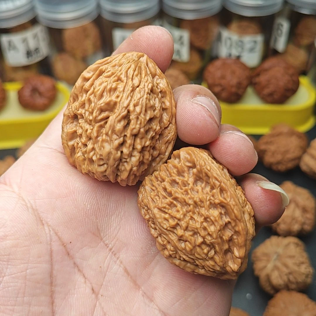 桃核把件S****_全品高炮南疆石