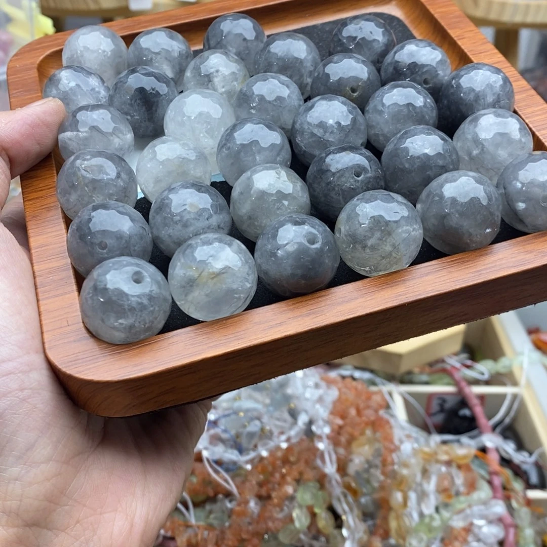 玛瑙/玉髓未镶嵌珠宝半成品一个天然20mm云雾灰水晶切面