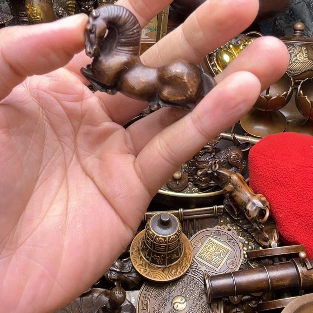 精美铜器点击下单