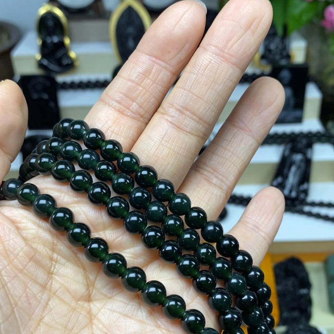 蛇纹石玉未镶嵌手串她****给
