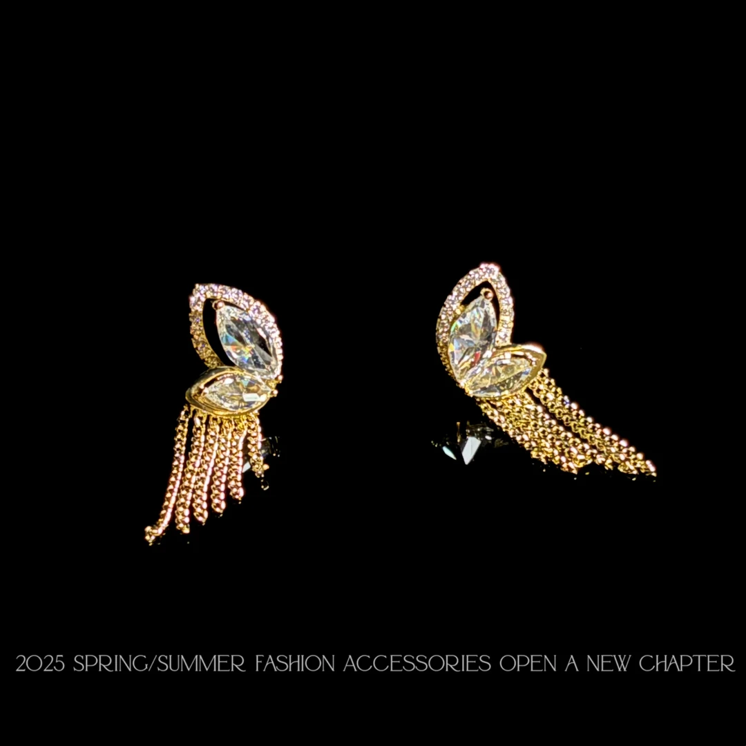 铜合金耳饰 镀K金 2025款C7764【流苏金蝶舞】铂堡俪 BOBAOLI 耳钉