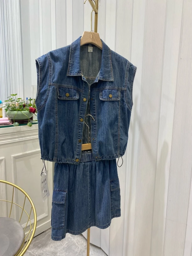 2025夏季新款韩版无袖坎肩牛仔马甲外套女宽松显瘦短裙时尚套装潮