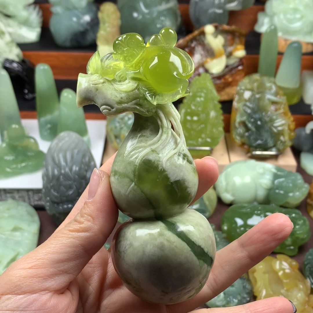 岫玉未镶嵌手把件