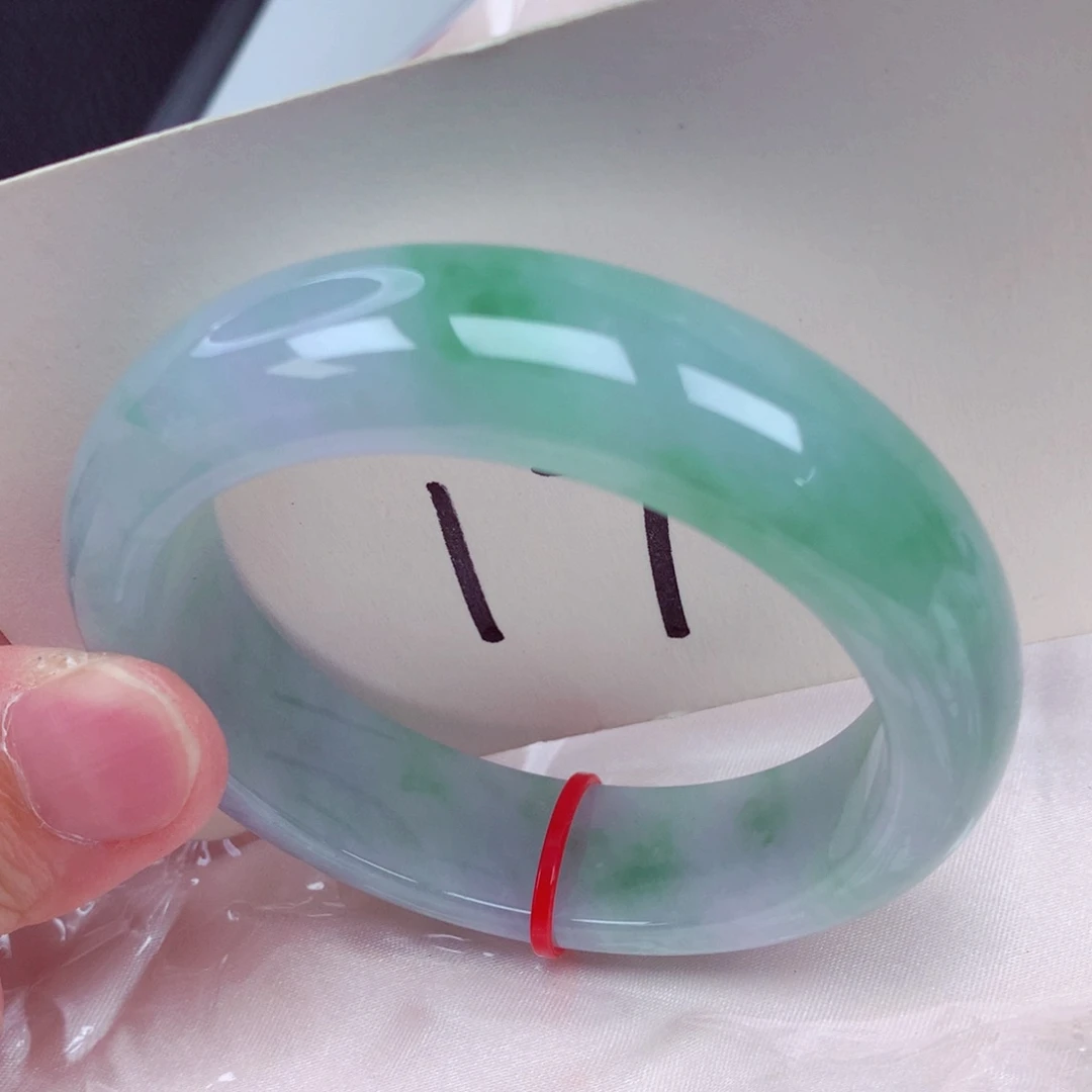 未镶嵌手镯翡翠翡翠