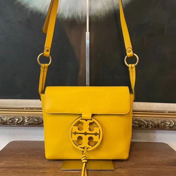 95新 TORY BURCH/汤丽柏琦 tb汤丽柏琦斜挎包/003454/尺寸20*18