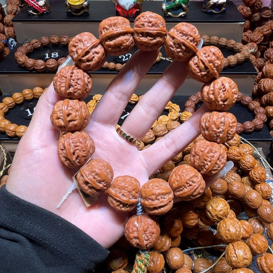 文玩核桃吊坠粗筋