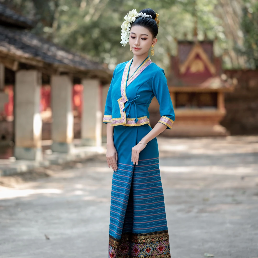 西双版纳傣族传统气质百搭靛青拼接织布撞色民族风舞台茶服套装