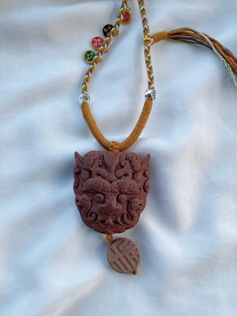 【红麝香方牛首百寿脖挂】古法合香