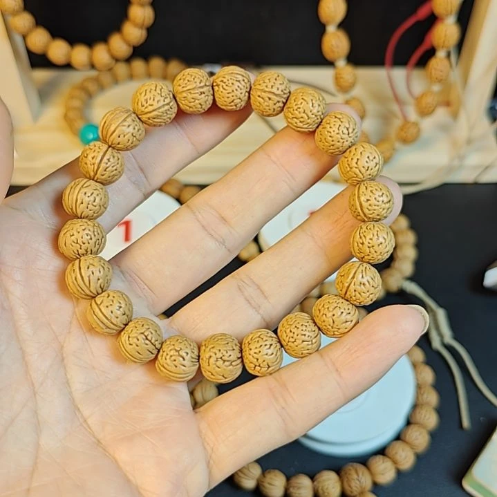 哦***豁矮桩蚂蚁纹矮桃核手串卡12尺