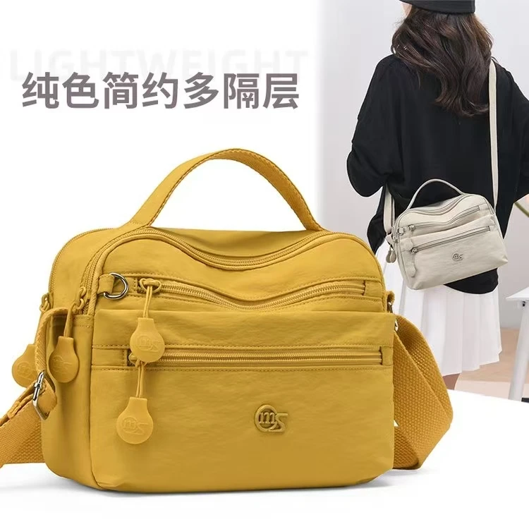 7651新款时尚单肩斜挎包  尺寸长23高18厚10