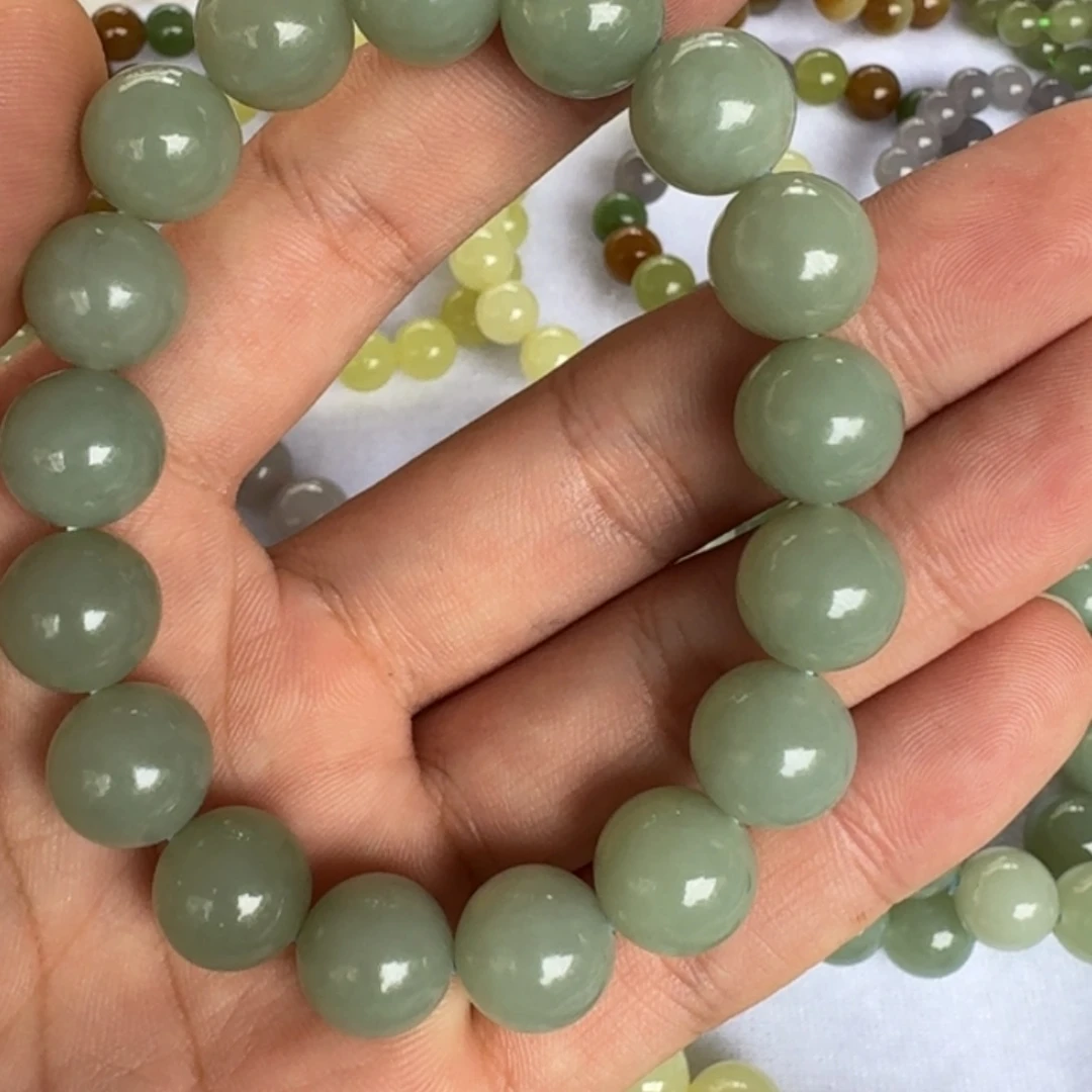 木***开和田玉未镶嵌戒指