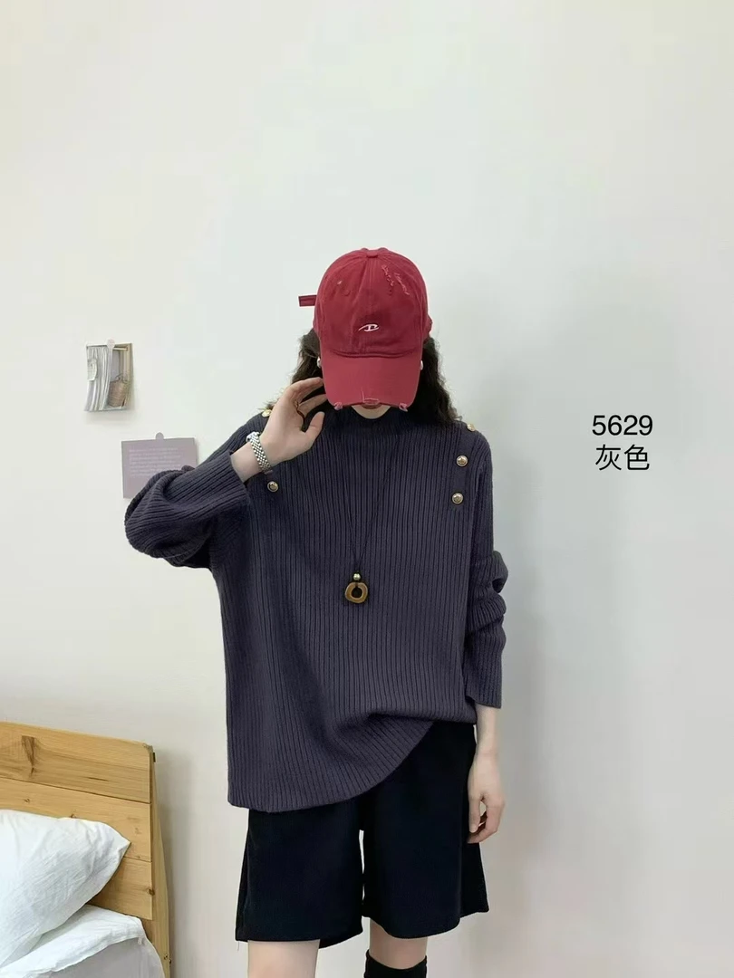 六扣半高领毛衣6529