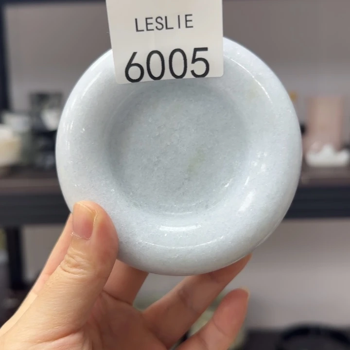 L。 6005。。。。。。福利
