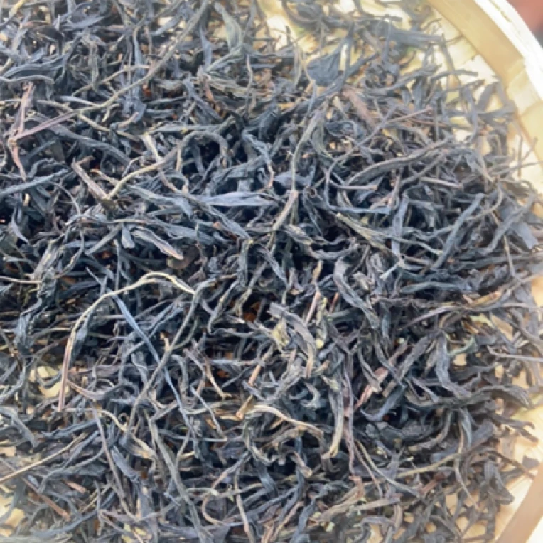 *2024年【那蕉·石头寨·大树挑采·春】晒青茶【生散茶】-5月9日【24】