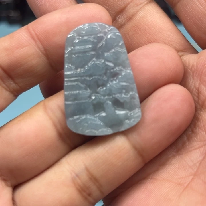 定制翡翠未镶嵌山水